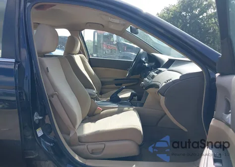 2008 Honda Accord Lxp z USA, uszkodzony, nr VIN 1HGCP26418A101022